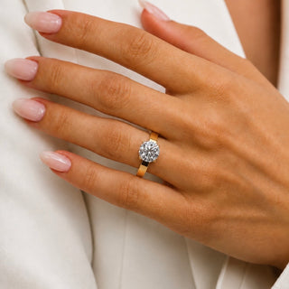Anillo con diamante de laboratorio redondo 3 ct