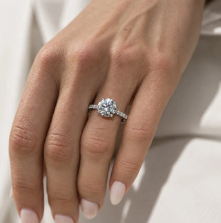 Redondo pavé · 3.70 ct