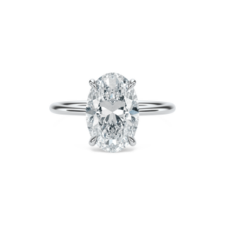 Anillo con diamante de laboratorio oval 4 ct